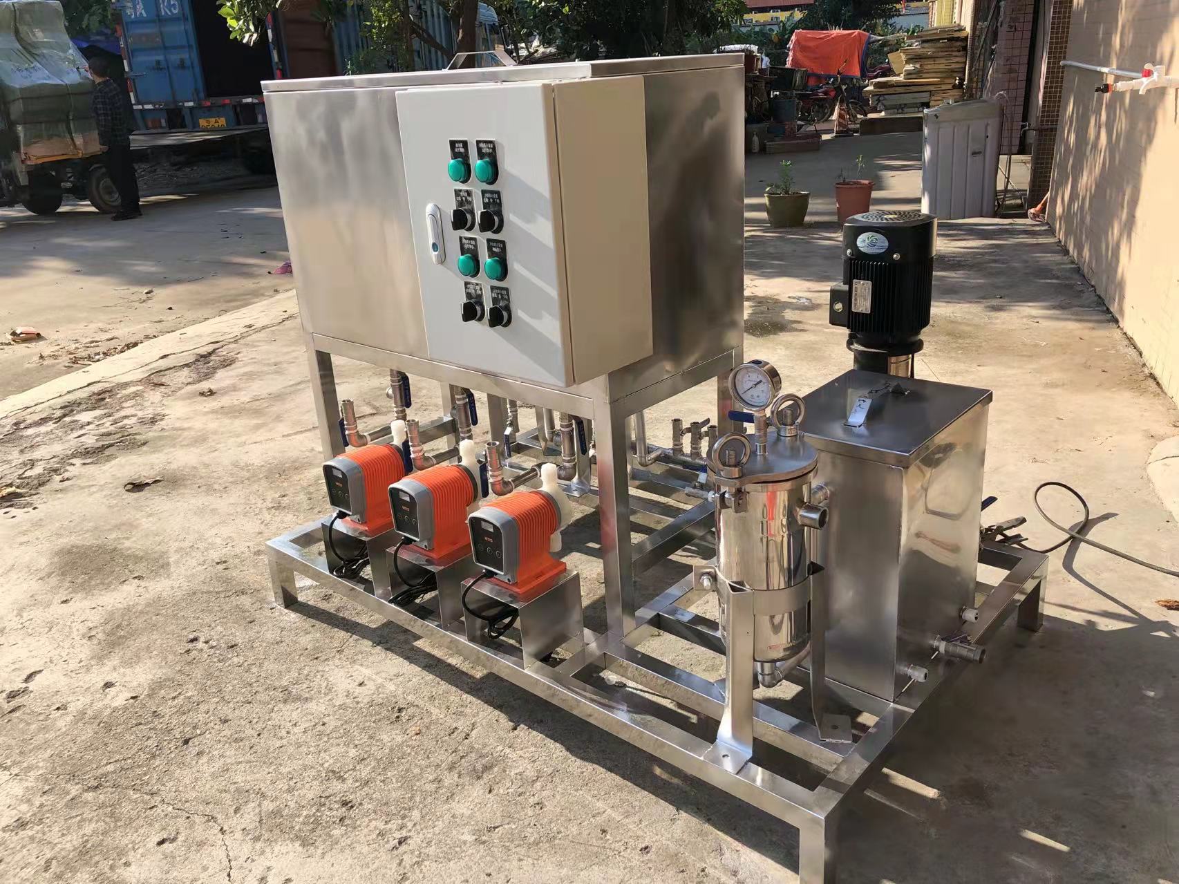 小(xiǎo)型加藥裝置