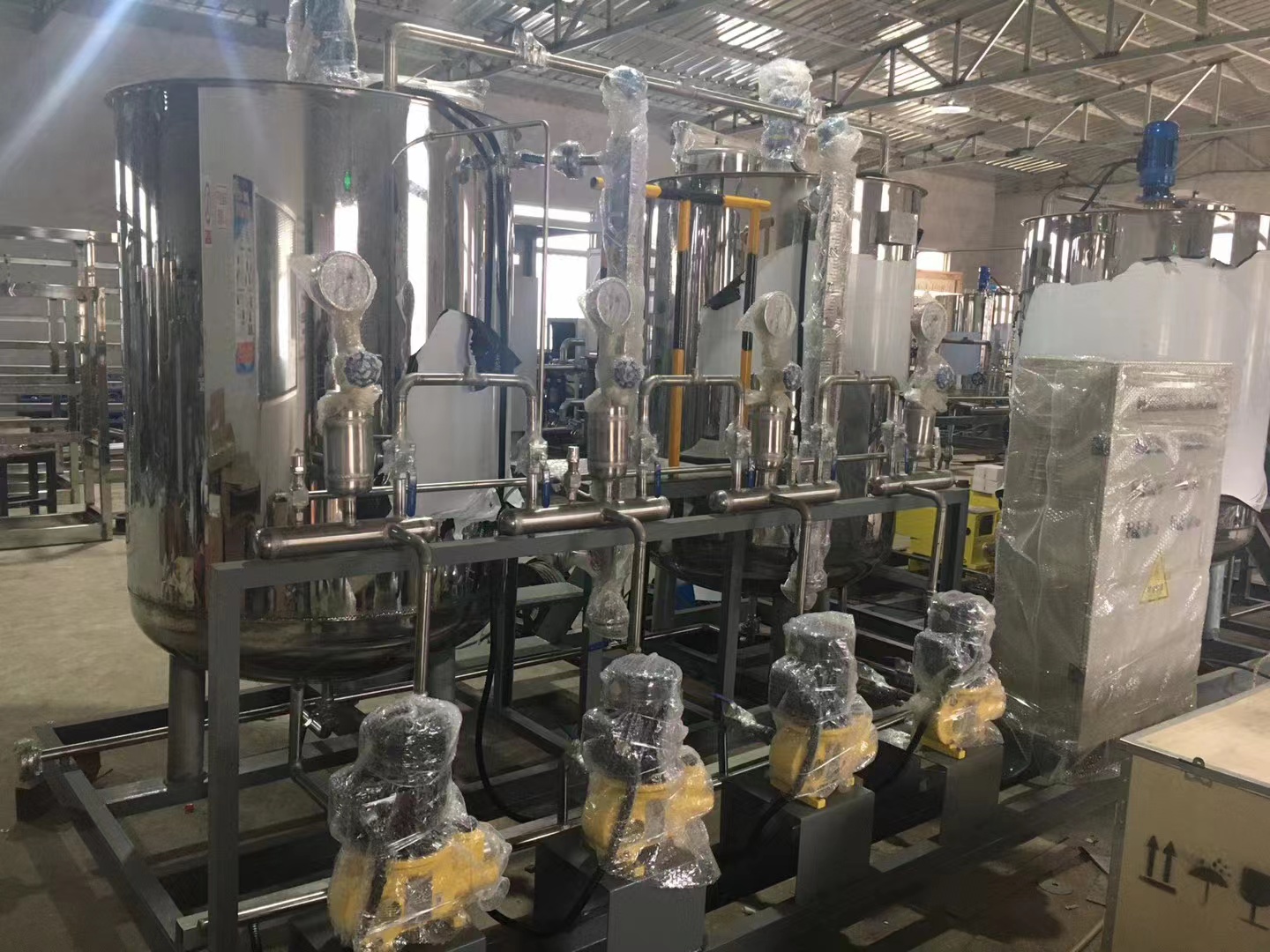 不(bù)鏽鋼一(yī)體(tǐ)化(huà)加藥裝置